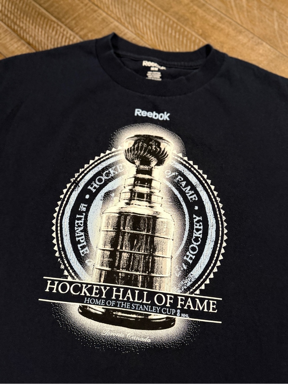 Reebok Hockey Hall of Fame Stanley Cup T-Shirt – Size Medium